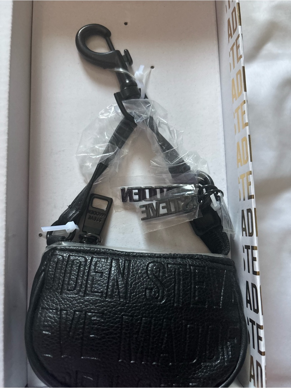 Black Textured Leather Crossbody Pouch #stevemadden
